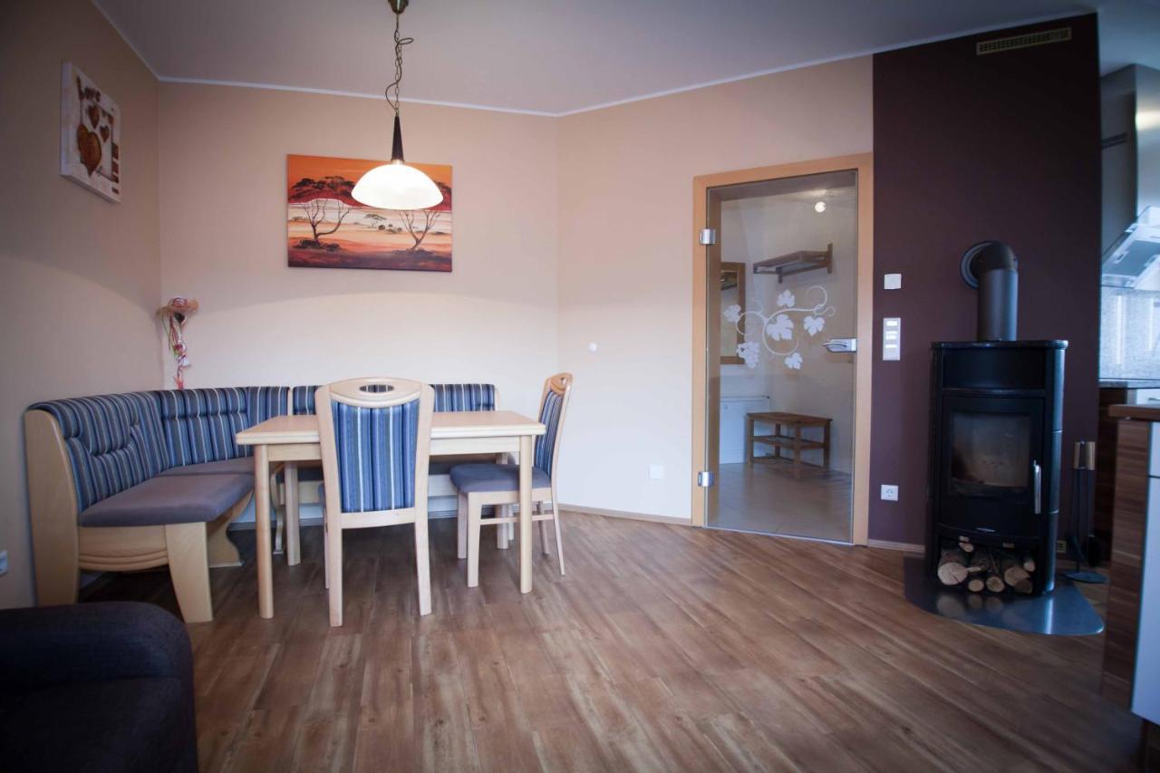 Ferienwohnung Weinbau Pronegg vlg. Krainz Leutschach Exterior foto